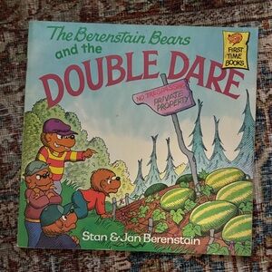 The Berenstain Bears and the Double Dare Book
